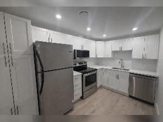 Apartment for rent in Wedgewood, Alberta
