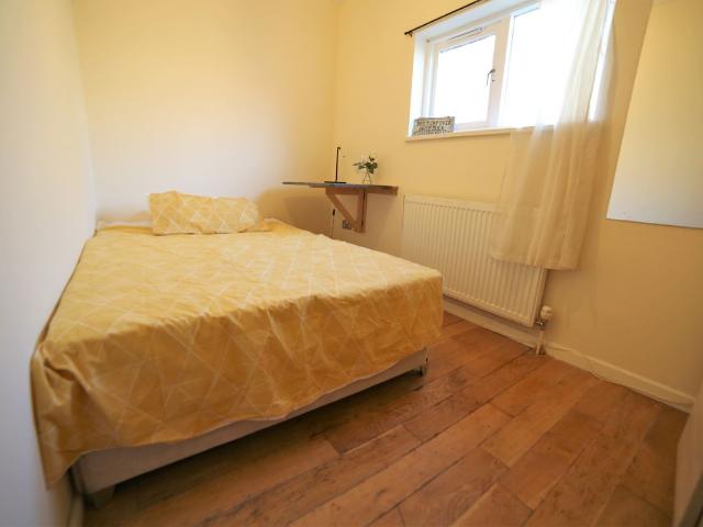 House for rent in Camberwell, Greater London