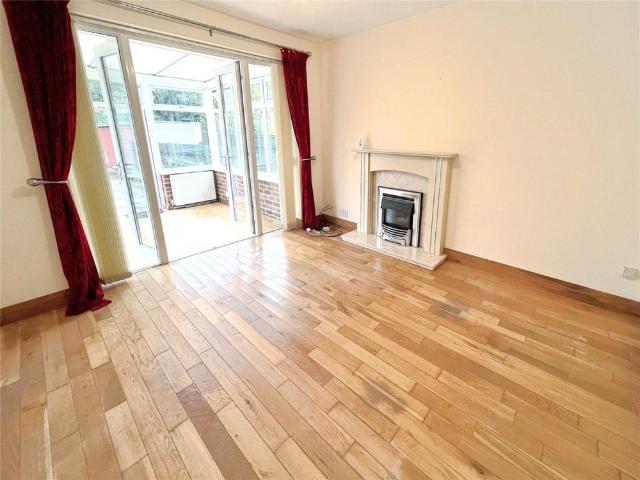 House for rent in Caldermill, East Midlands