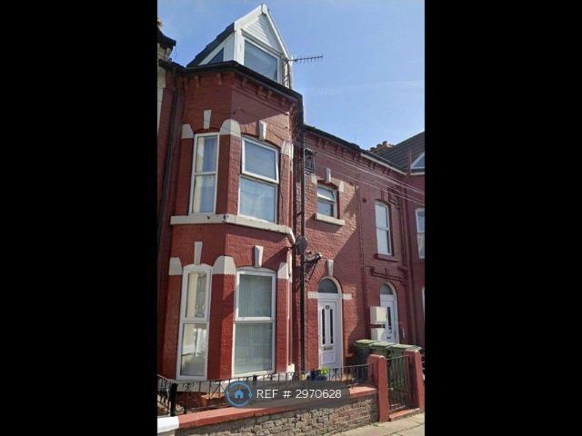 Apartment for rent in Egerton Park, Birkenhead