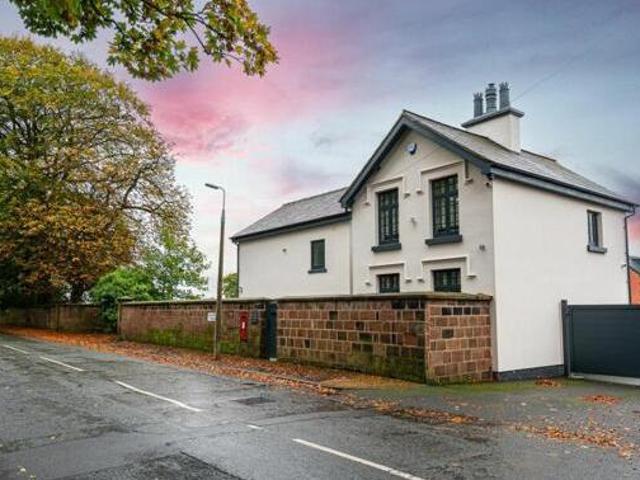 House for sale in Lyons, Greater London