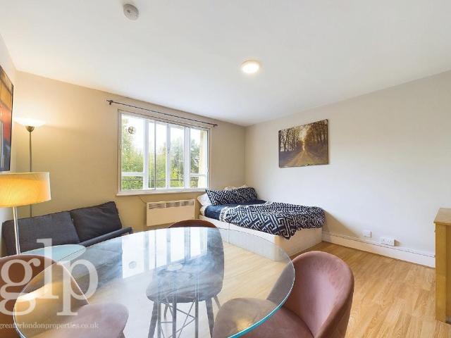 Apartment for rent in Paddington, Greater London