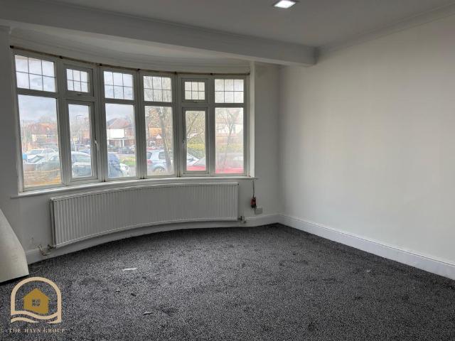 House for rent in London Borough of Ealing, Greater London