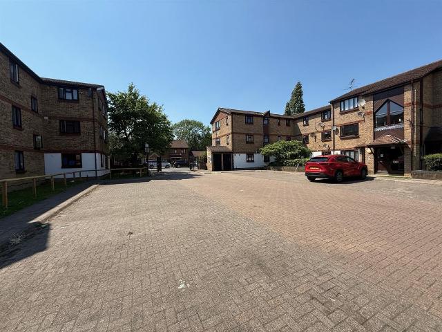 Apartment for rent in Sudbury, Greater London