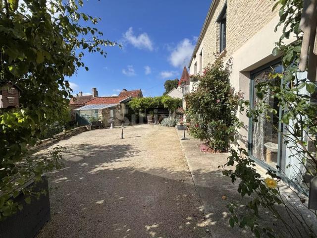Maison vente à Montbard, Corsaint