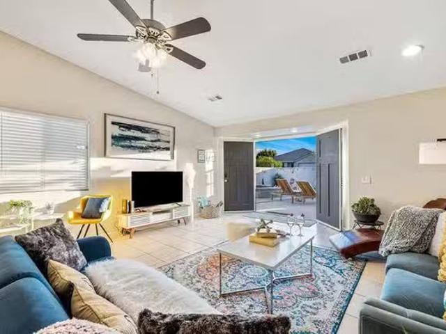 Apartment for rent in Bermuda Dunes, California