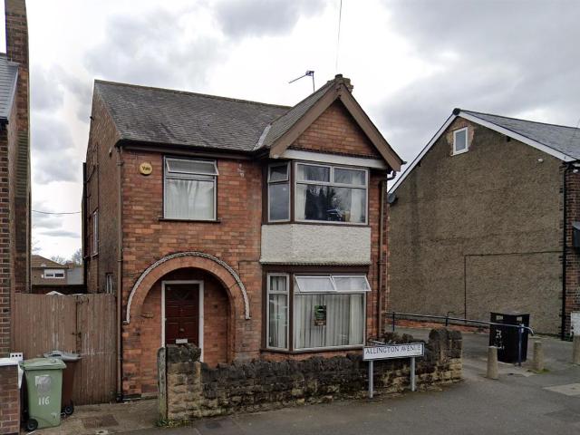 Apartment for rent in The Park, City of Nottingham