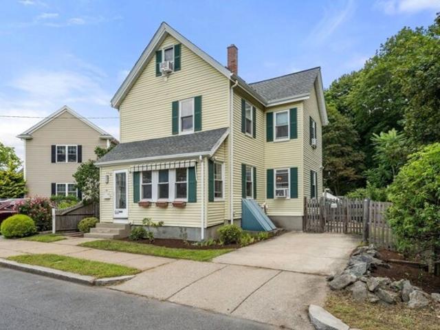 House for sale in Auburndale, Massachusetts