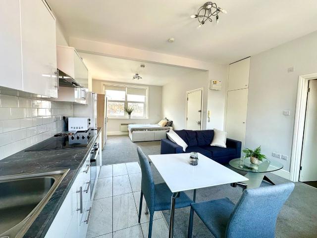 Studio for rent in St. John's Wood, Greater London