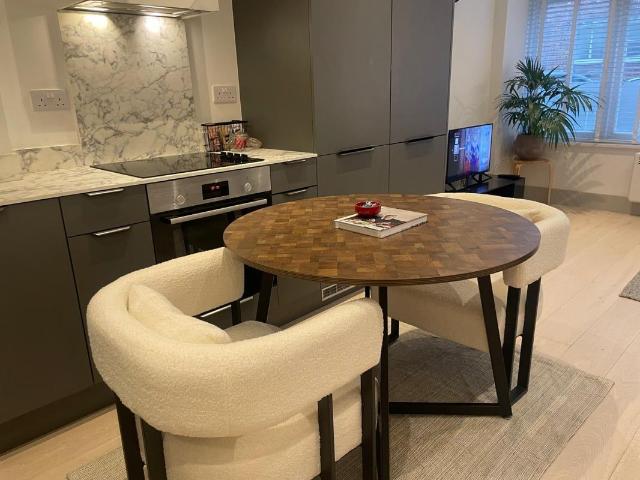 Studio for rent in Shepherd's Bush, Greater London