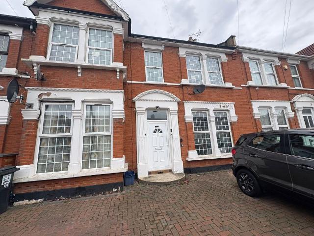 Apartment for rent in Goodmayes, Greater London