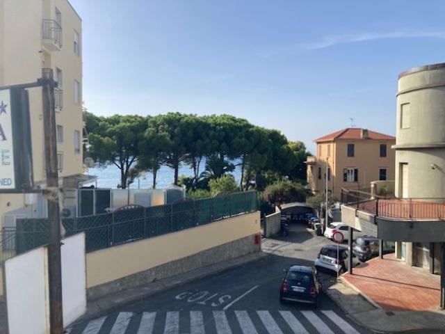 Appartamento in vendita a Cervo, Liguria
