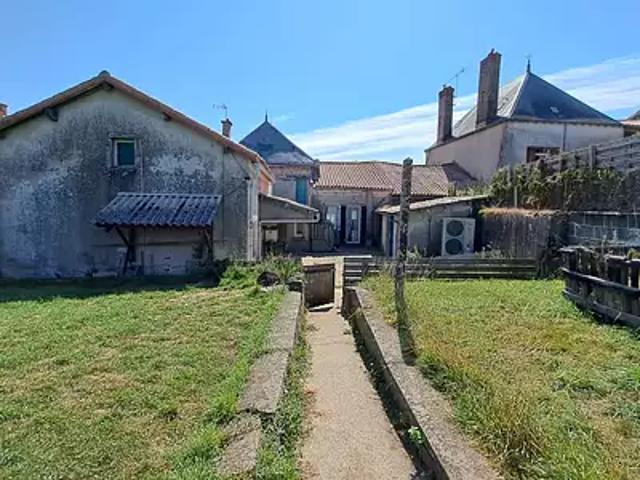 Maison vente à Parthenay, Allonne