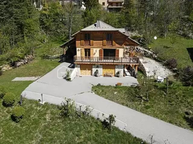 Maison vente à Castellane, Allos