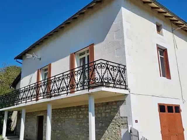 Maison vente à Confolens, Alloue