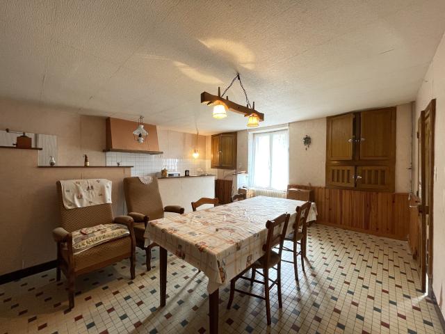 Maison vente à Confolens, Alloue