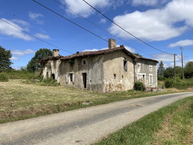 Maison vente à Confolens, Alloue