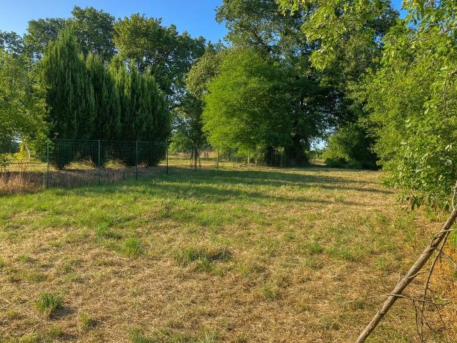 Terrain vente à Alloue, Charente