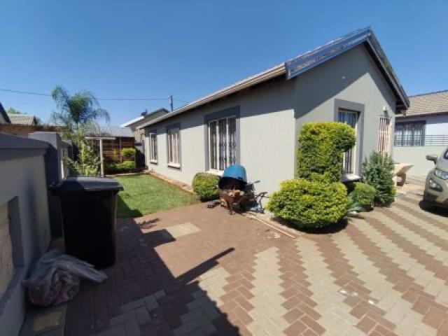 House for rent in Akasia, Gauteng