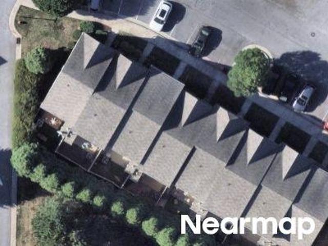 House for sale in Lynnwood Bluff, Raleigh