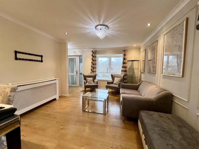 House for rent in Red Hill, Surrey
