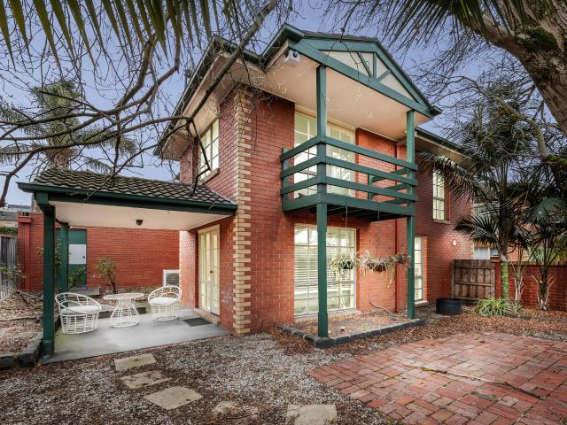 House for sale in Malvern East