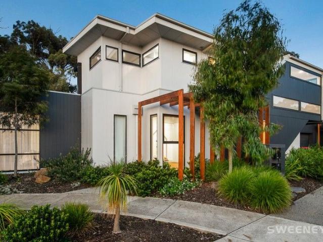 House for sale in Altona