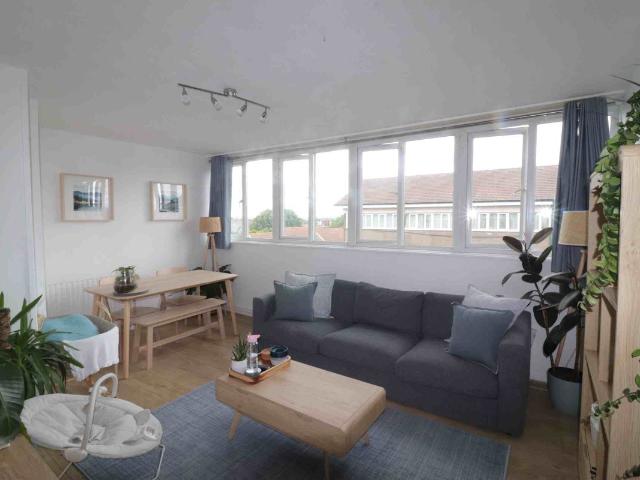 Apartment for rent in London Borough of Lewisham, Lower Sydenham