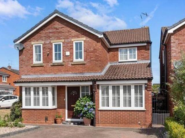 House for sale in Alcester, Stratford-on-Avon