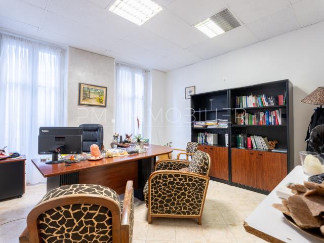 Bureau vente à Marseille