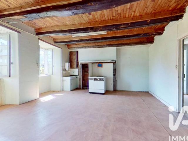 Maison vente à Mauriac, Auvergne-Rhône-Alpes