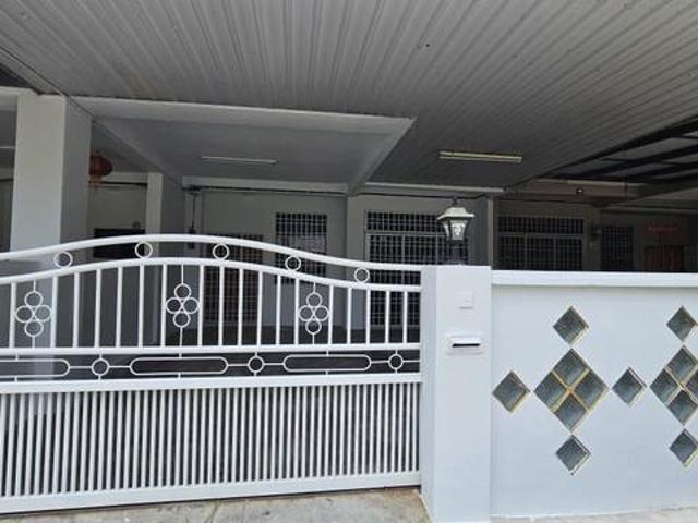 Terraced House for rent in Wellesley, Penang