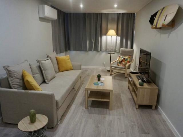 Apartamento alugar em Bairro do Campo da Bola, Costa Da Caparica