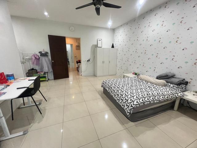 Terraced House for sale in Wellesley, Penang