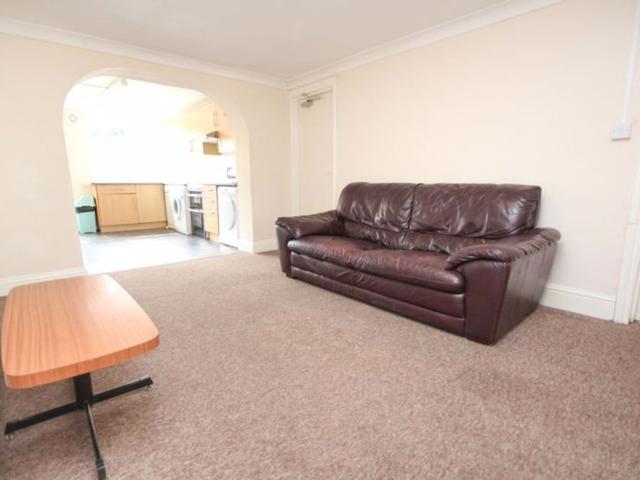 Apartment for rent in Talbot Village, Bournemouth