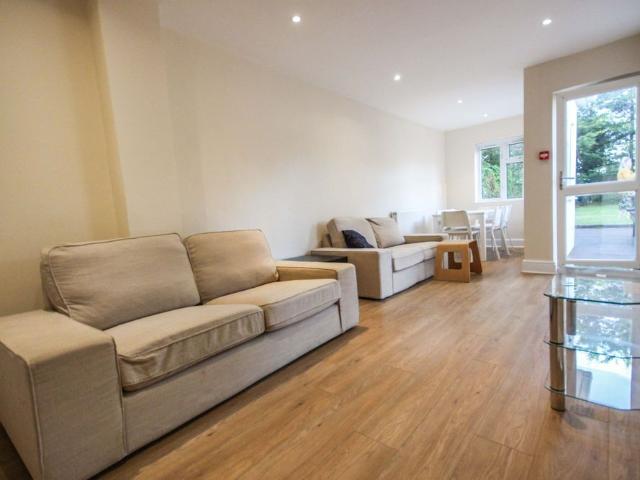 Room for rent in Talbot Village, Bournemouth