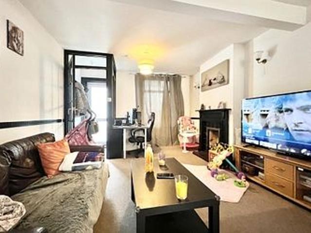 House for rent in East Cliff, Acol