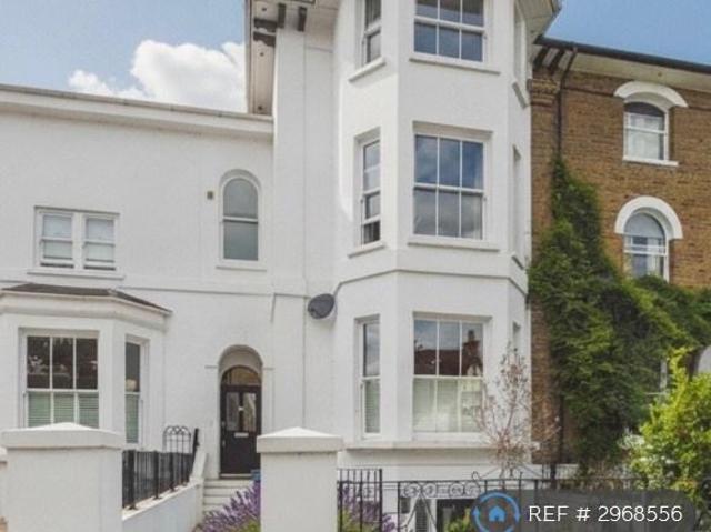 House for rent in Clewer Village, Windsor