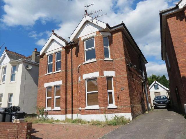 Apartment for rent in Charminster, Bournemouth