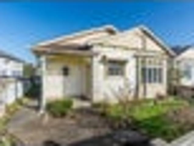 House for sale in Otakou