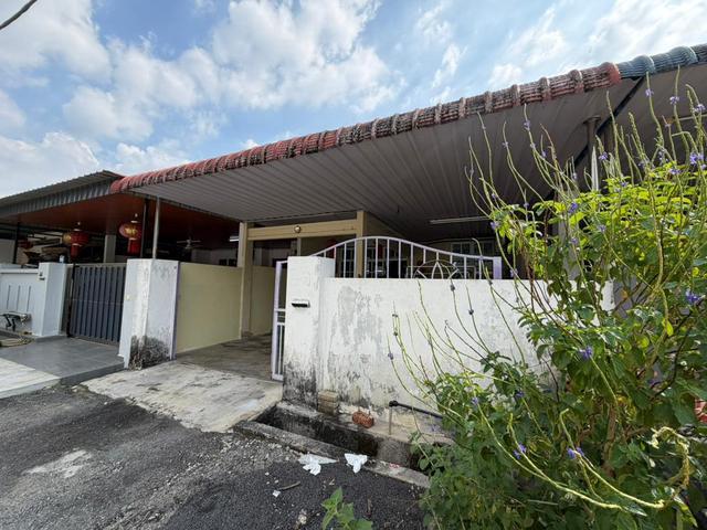 Terraced House for sale in Wellesley, Penang