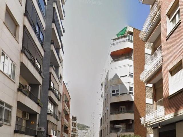 Nave en venta en San Ildefonso, Jaén