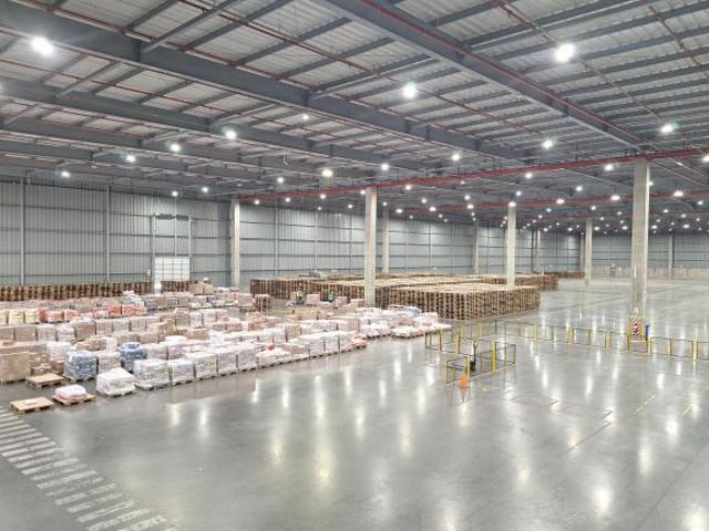 Almacen industrial MACROPOLIS Lurin con RACKS o sin ellos