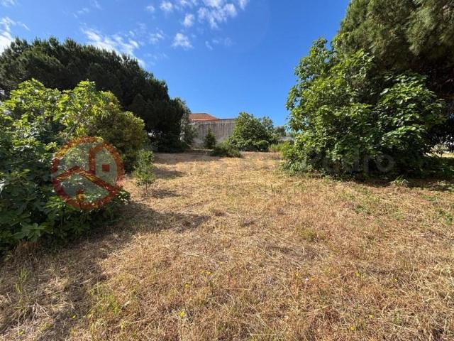 Terreno venda em Almada, Setúbal