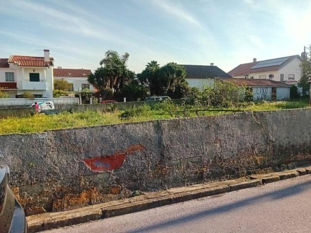 Terreno venda em Almada, Setúbal