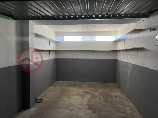 Garagem alugar em Almada, Setúbal