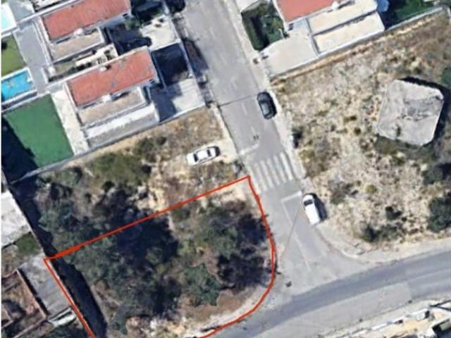 Terreno venda em Vale Fetal, Almada