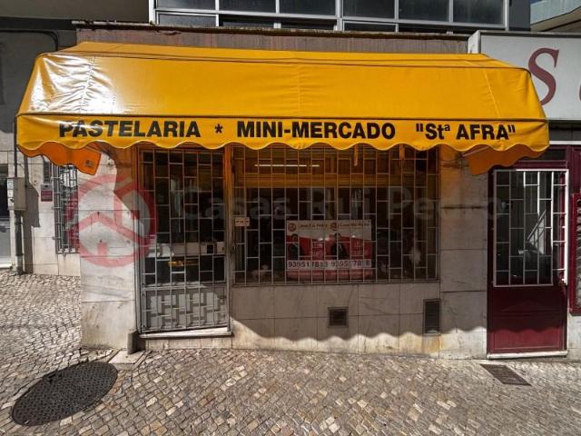 Loja venda em Almada, Setúbal