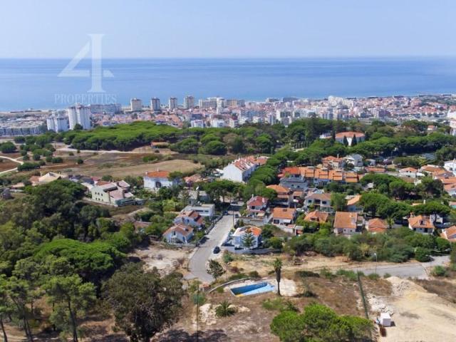 Terreno venda em Almada, Setúbal