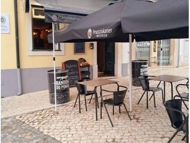 Loja alugar em Almada, Setúbal